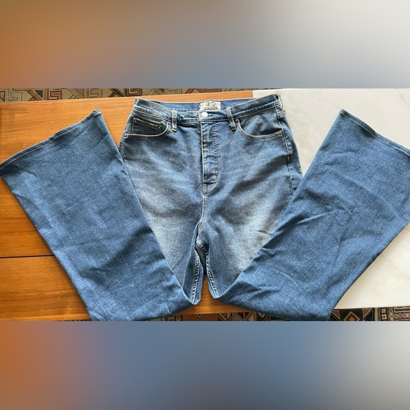 Free People Flare Jeans - Picture 9 of 14